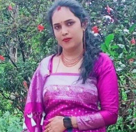 9 ವರ್ಷದ ಹೆಣ್ಣು ಮಗುವನ್ನು ತವರು ಮನೆಯಲ್ಲಿ ಬಿಟ್ಟು ಗೃಹಿಣಿ ಆತ್ಮಹತ್ಯೆ deena