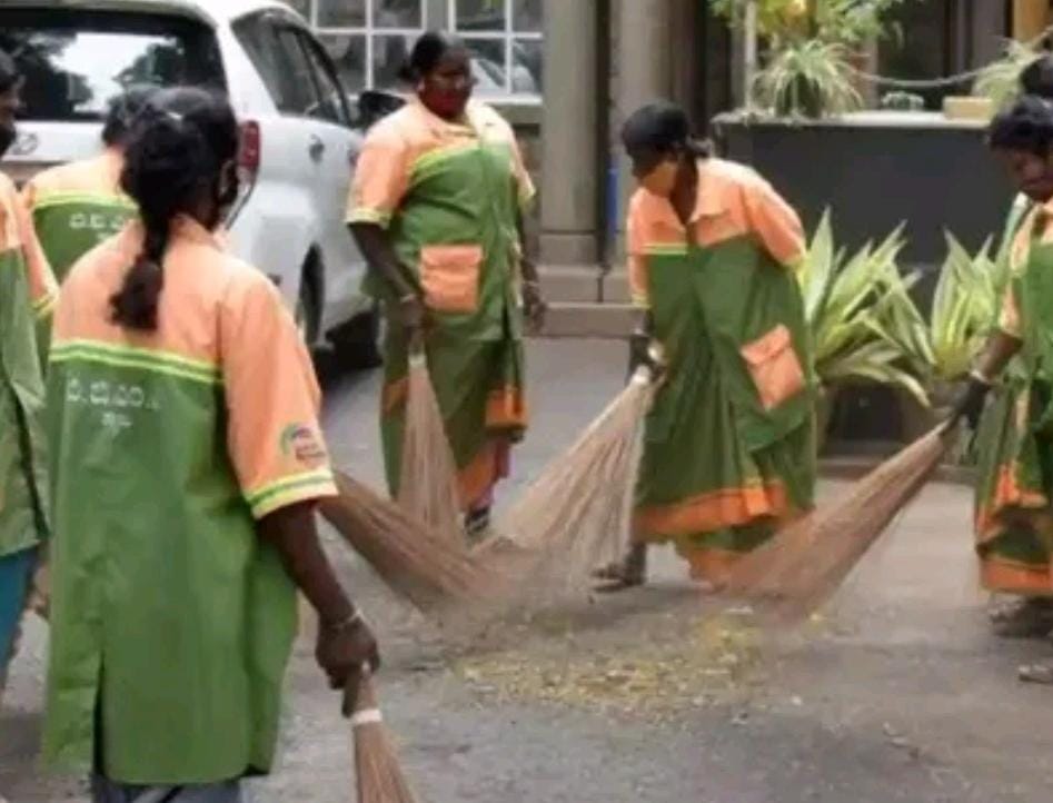 ಮೆಕ್ಯಾನಿಕಲ್ ಸ್ವೀಪರ್ ಗಳ ಖರೀದಿಗೆ ಮುಂದಾದ ಬಿಬಿಎಂಪಿ sweeper