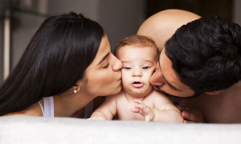 kiss