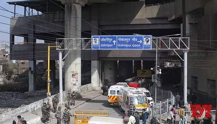 ದೆಹಲಿ ಮೆಟ್ರೋ ನಿಲ್ದಾಣದ ಗೋಡೆ ಕುಸಿತ: ಓರ್ವ ಸಾವು, ನಾಲ್ವರಿಗೆ ಗಾಯ mettro