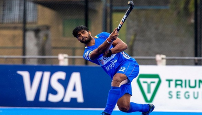 ಯುವತಿಯೊಬ್ಬಳನ್ನು ಮದುವೆಯಾಗುವುದಾಗಿ ನಂಬಿಸಿ ವಂಚಿಸಿದ ಹಾಕಿ ಆಟಗಾರ varun