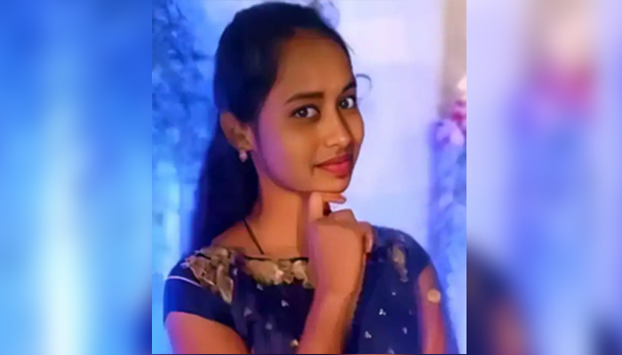 ಮನೆಯಲ್ಲಿ ಪ್ರಿಯಕರನ ಜೊತೆ ಇದ್ದ ಮಗಳನ್ನು ಹತ್ಯೆಗೈದ ತಾಯಿ hyderabadh