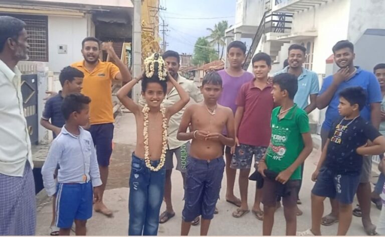 ಮಳೆಗಾಗಿ ಬಸವನ ಮೊರೆ ಹೋದ ಮಕ್ಕಳು! chamarajanagara