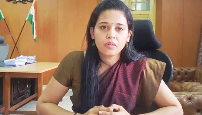 ಐಎಎಸ್ ಅಧಿಕಾರಿ ರೋಹಿಣಿ ಸಿಂಧೂರಿ ವಿರುದ್ಧ ಲೋಕಾಯುಕ್ತಕ್ಕೆ ದೂರು! Rohini Sindhuri