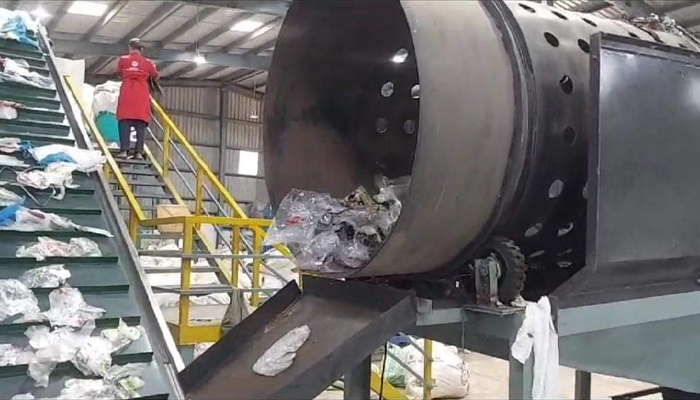 ಜಿಲ್ಲೆಯಲ್ಲಿನ ಘನತ್ಯಾಜ್ಯ ವಿಲೇವಾರಿ ಸಮಸ್ಯೆಗೆ ಅಂತ್ಯ ಹಾಡಲಿವೆ ಎಂ.ಆರ್.ಎಫ್. ಕೇಂದ್ರಗಳು mrf center.jpg