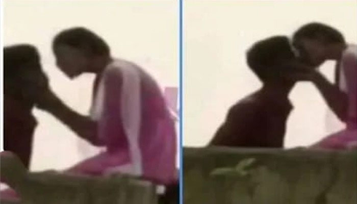 ಕನ್ನಡ ಭವನದ ಆವರಣದಲ್ಲಿ ವಿದ್ಯಾರ್ಥಿಗಳ ಅಸಭ್ಯ ವರ್ತನೆ rayachuru