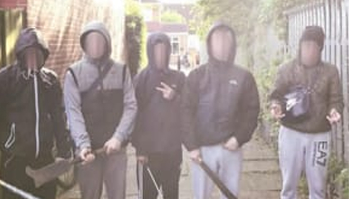 ಲಾಂಗು ಮಚ್ಚು ಹಿಡಿದು ರೀಲ್ಸ್ ಮಾಡಿದ ಅಪ್ರಾಪ್ತರ ವಿರುದ್ಧ ಪೊಲೀಸರಿಂದ ಕ್ರಮ! reels