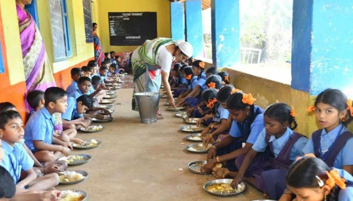 ಶಾಲಾ ಮಕ್ಕಳಿಗೆ ವಿಶೇಷ ಭೋಜನ ಕಾರ್ಯಕ್ರಮ: ಹೀಗಿದೆ ಮಾರ್ಗಸೂಚಿ bese uta