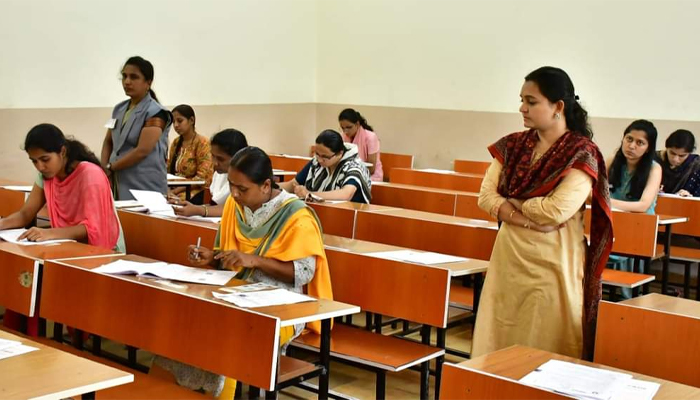 ಸೂಸುತ್ರವಾಗಿ, ಶಾಂತವಾಗಿ ಜರುಗಿದ ಕೆ.ಎ.ಎಸ್. ಪೂರ್ವಭಾವಿ ಪರೀಕ್ಷೆ: ಜಿಲ್ಲಾಧಿಕಾರಿಗಳಿಂದ ವಿವಿಧ ಪರೀಕ್ಷಾ ಕೇಂದ್ರಗಳಿಗೆ ಭೇಟಿ kas exam