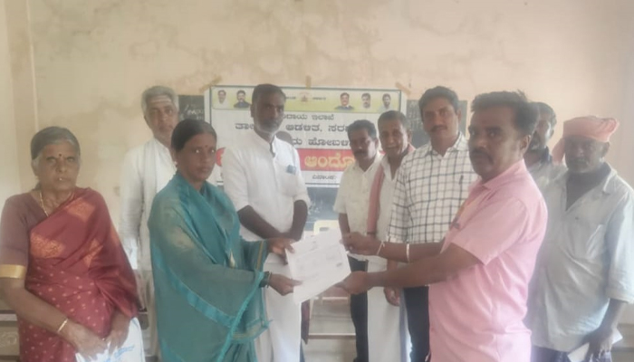 ಸರಗೂರು: ಪೌತಿ ಖಾತೆ ಆಂದೋಲನ ಕಾರ್ಯಕ್ರಮಕ್ಕೆ ಚಾಲನೆ sargur