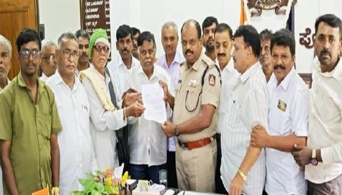 ಜಾತಿ ನಿಂದನೆ: ರಮೇಶ್ ಕತ್ತಿ ವಿರುದ್ಧ ಕ್ರಮಕ್ಕೆ ವಾಲ್ಮೀಕಿ ನಾಯಕರಿಂದ ಒತ್ತಾಯ valmiki