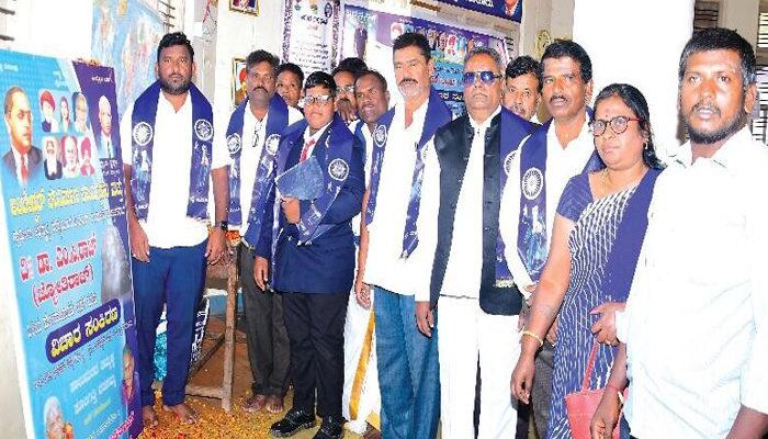 ವಿದ್ಯೆಗೆ ಜಾತಿಯ ಹಂಗಿಲ್ಲ, ಶ್ರಮಪಟ್ಟು ಜ್ಞಾನ ಗಳಿಸಿ: ತುಮಕೂರಿನಲ್ಲಿ ಶ್ರೀನಿವಾಸ್ ಕರೆ ambedkar mahaparinirvana day