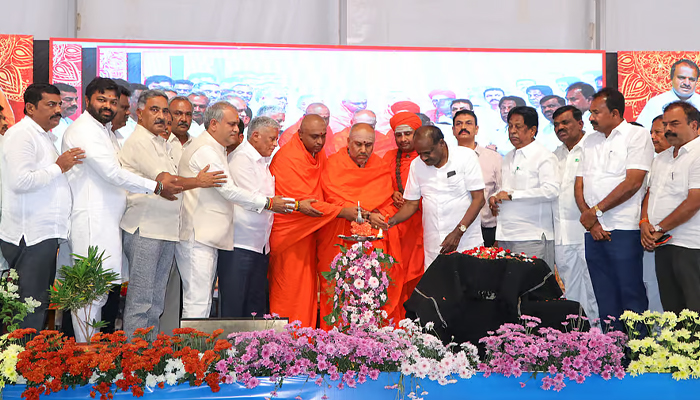 ಜನರ ತೆರಿಗೆ ಹಣ ಜಾಹೀರಾತಿಗೆ ಪೋಲು: ರಾಜ್ಯ ಸರ್ಕಾರದ ವಿರುದ್ಧ ಎಚ್.ಡಿ. ಕುಮಾರಸ್ವಾಮಿ ವಾಗ್ದಾಳಿ h d kumaraswamy