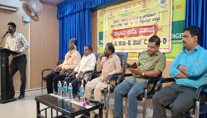 ಹೆಚ್ ಐವಿ ಪೀಡಿತರೊಂದಿಗೆ ಮಾನವೀಯತೆಯಿಂದ ವರ್ತಿಸಿ: ಗಿರೀಶ್ hiv