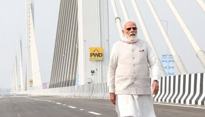 ದಾಖಲೆ ಬರೆದ ನರೇಂದ್ರ ಮೋದಿ: ಮುಖ್ಯಮಂತ್ರಿ, ಪ್ರಧಾನಿಯಾಗಿ ದೀರ್ಘಾವಧಿ ಆಡಳಿತ ನಡೆಸಿದ ನಾಯಕ pm modi