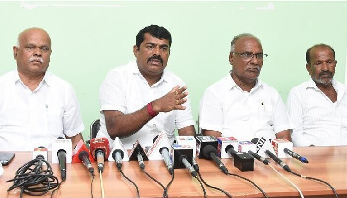 ಗುಬ್ಬಿ ಶಾಸಕರು, ಪುತ್ರನಿಂದ ಕುತಂತ್ರ ರಾಜಕಾರಣ: ಷಡ್ಯಂತ್ರಗಳಿಗೆ ಜಗ್ಗುವುದಿಲ್ಲ: ಜೆಡಿಎಸ್ ಮುಖಂಡ ನಾಗರಾಜು ಕಿಡಿ b s nagaraju