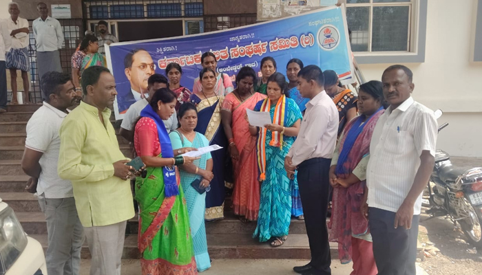 ಕಬಡ್ಡಿ ಆಟಗಾರ್ತಿ ಅತ್ಯಾಚಾರ, ಕೊಲೆ ಪ್ರಕರಣ: ಆರೋಪಿಗೆ ಮರಣದಂಡನೆಗೆ ಆಗ್ರಹಿಸಿ ಸರಗೂರು ಪಟ್ಟಣದಲ್ಲಿ ದಸಂಸ ಪ್ರತಿಭಟನೆ