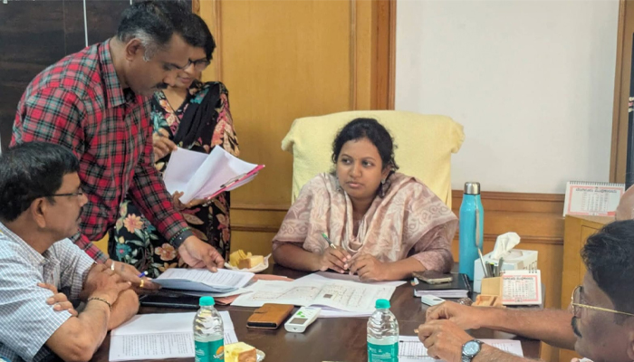 ಮಕ್ಕಳ ಸರ್ವತೋಮುಖ ಬೆಳವಣಿಗೆಗೆ ಅನುಕೂಲವಾಗುವಂತೆ ಬಾಲಭವನ ಅಭಿವೃದ್ಧಿಗೆ ಪೂರಕ ಕಾಮಗಾರಿ ಕೈಗೊಳ್ಳಲು ಸಿಇಒ ಅಶ್ವಿಜಾ ಸಲಹೆ ashwija