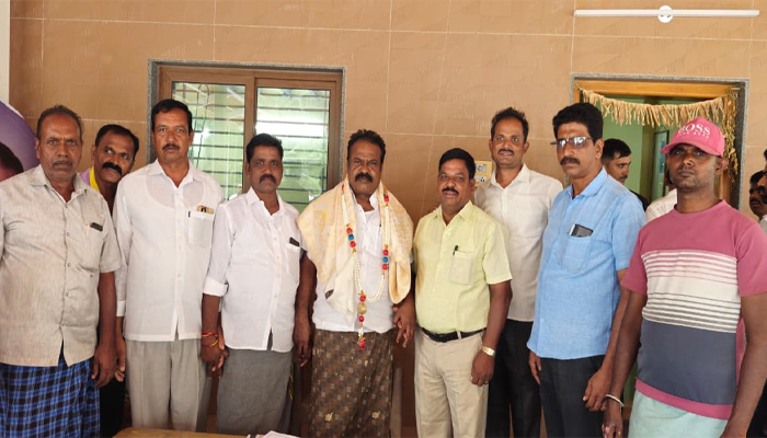 ಮರಿದಾಸನಹಳ್ಳಿ ಗ್ರಾಮಕ್ಕೆ ಕೆಪಿಎಸ್ ಶಾಲೆ ಮಂಜೂರು: ಹೆಚ್.ವಿ.ವೆಂಕಟೇಶ್ ಅವರಿಗೆ ಗ್ರಾಮಸ್ಥರಿಂದ ಅಭಿನಂದನೆ h v venkatesh