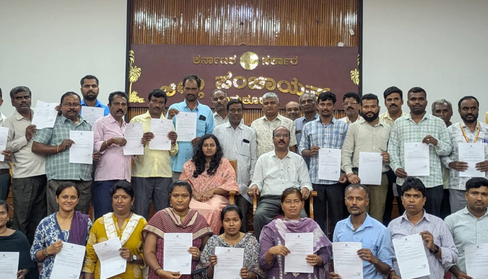 ತುಮಕೂರು: ಆನ್ಲೈನ್ ಕೌನ್ಸಿಲಿಂಗ್ ಮೂಲಕ 41 ಸರ್ಕಾರಿ ನೌಕರರ ವರ್ಗಾವಣೆ tumakuru