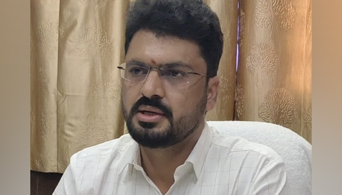 ಮತದಾರರ ಪಟ್ಟಿ ಪರಿಷ್ಕರಣೆಗೆ ಮನೆ–ಮನೆಗೆ ಭೇಟಿ ನೀಡುವ ಗಣತಿದಾರರಿಗೆ ಸಹಕರಿಸಲು ಮನವಿ manjunath.jpg