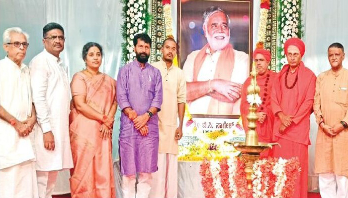 ಬಿ.ಸಿ.ನಾಗೇಶ್ ಕುಟುಂಬಕ್ಕೆ ಬಿಜೆಪಿ ಮಾನ್ಯತೆ ನೀಡಲಿ: ನುಡಿನಮನದಲ್ಲಿ ಮಾಜಿ ಡಿಸಿಎಂ ಕೆ.ಎಸ್.ಈಶ್ವರಪ್ಪ ಸಲಹೆ b c nagesh