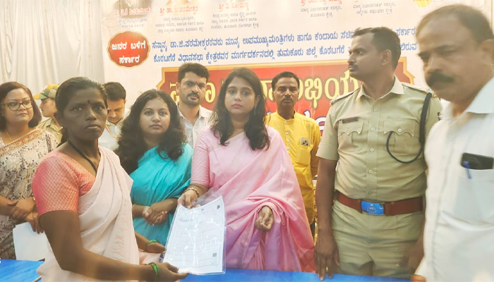 ಕೋಳಾಲ ಗ್ರಾಮದಲ್ಲಿ ಪ್ರಜಾಸೇವಾ ಅಭಿಯಾನ: ಜನಸಭೆಯಲ್ಲಿ 150 ಅರ್ಜಿ ಸ್ವೀಕಾರ