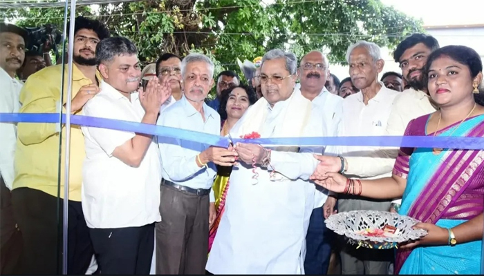ತುಮಕೂರಿನಲ್ಲಿ ಅತ್ಯಾಧುನಿಕ ‘ಸಿ.ಜಿ. ಕಿಡ್ನಿಕೇರ್ ಮಲ್ಟಿ ಸ್ಪೆಷಾಲಿಟಿ’ ಆಸ್ಪತ್ರೆ ಲೋಕಾರ್ಪಣೆ; ಉದ್ಘಾಟಿಸಿದ ಮಾಜಿ ಸಿಎಂ ಸಿದ್ದರಾಮಯ್ಯ siddaramaiah