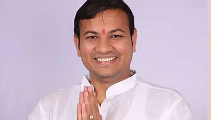 ಬಸವರಾಜ್ ಕನ್ನಾಳೆಗೆ ತುಮಕೂರು ವಿವಿಯಿಂದ ಶಾಕ್; ಸಿಂಡಿಕೇಟ್ ಸ್ಥಾನದಿಂದ ವಜಾ basavaraj kannale