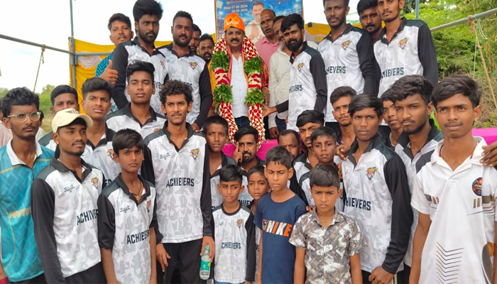 ಪ್ರತಿ ಗ್ರಾಮ ಪಂಚಾಯತಿಗೊಂದು ಆಟದ ಮೈದಾನ ಅವಶ್ಯ: ಕೊರಟಗೆರೆಯಲ್ಲಿ ಎಂ.ಎನ್.ಜೆ. ಮಂಜುನಾಥ್ ಆಗ್ರಹ manjunath